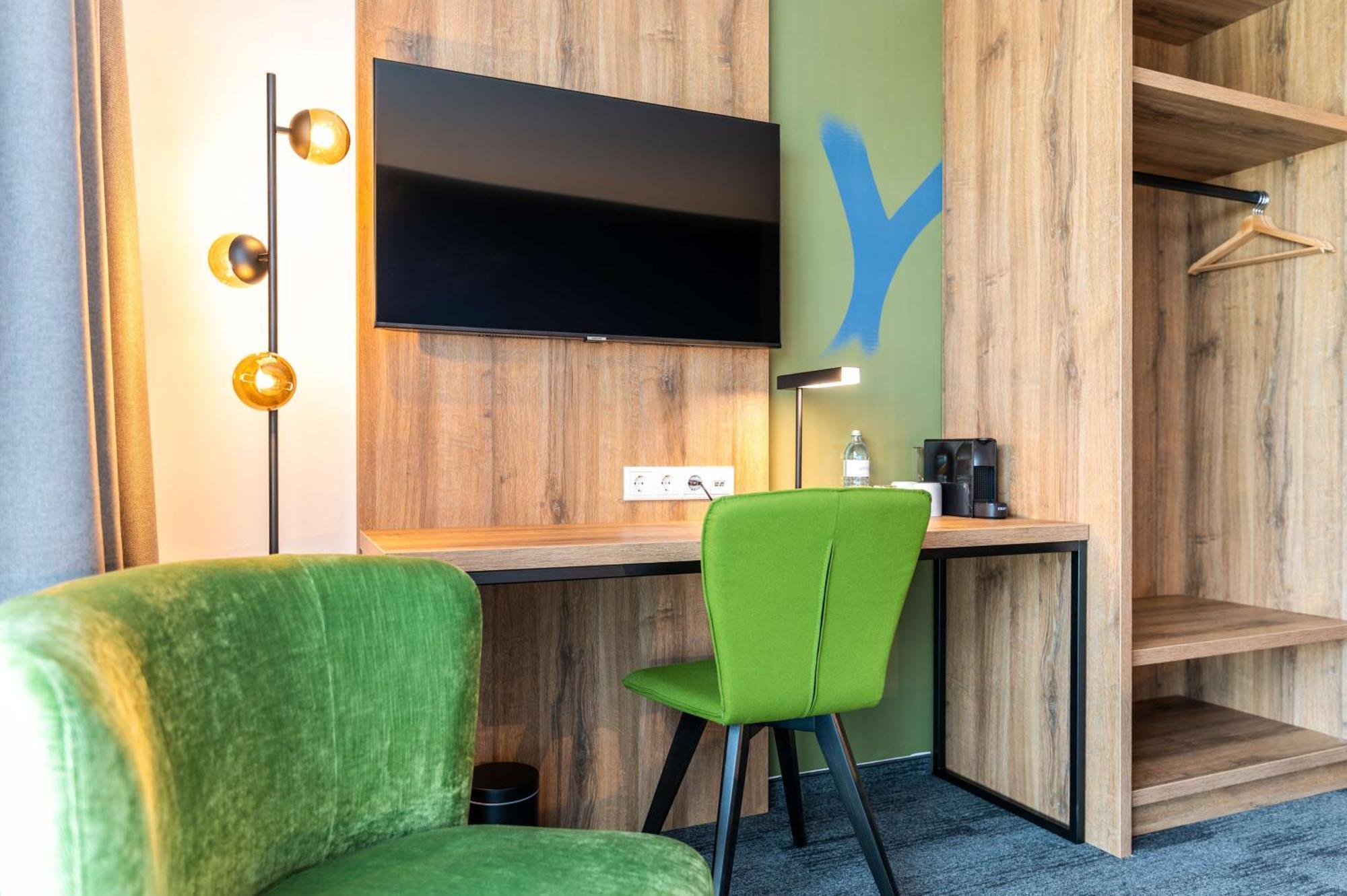 Aiden By Best Western Stadtgut Hotel Steyr - Free Parking Luaran gambar